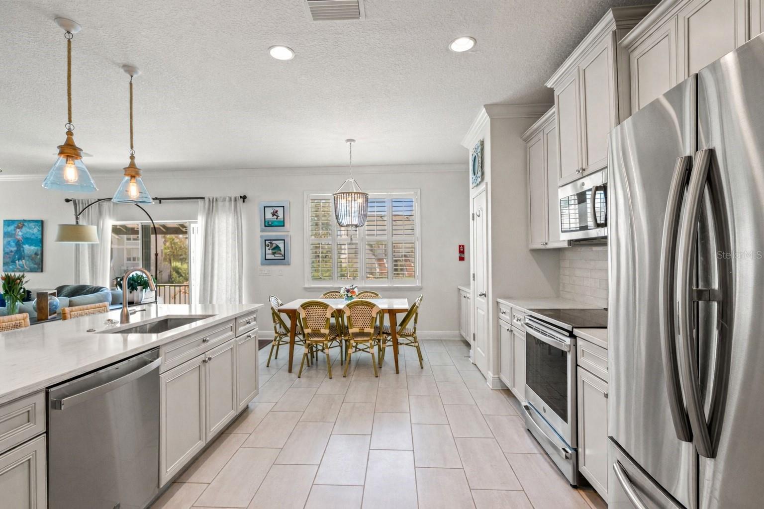 Image 19 of 68 For 2906 Perry Avenue