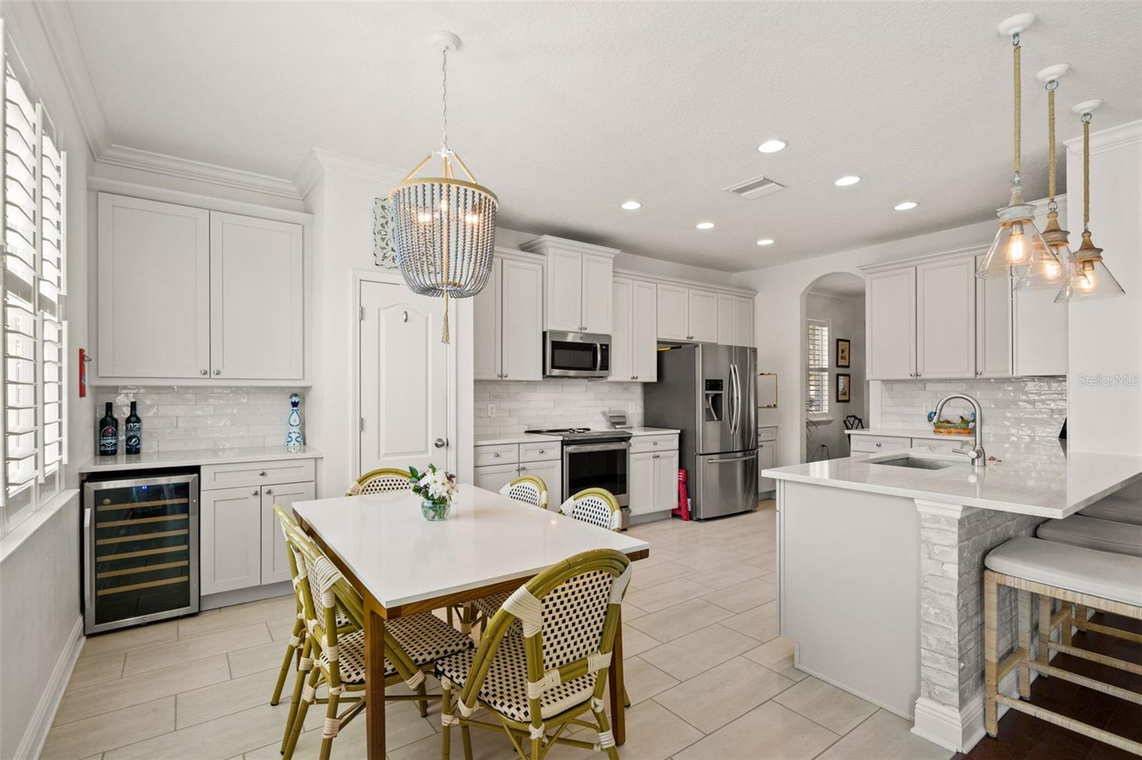 Image 21 of 68 For 2906 Perry Avenue