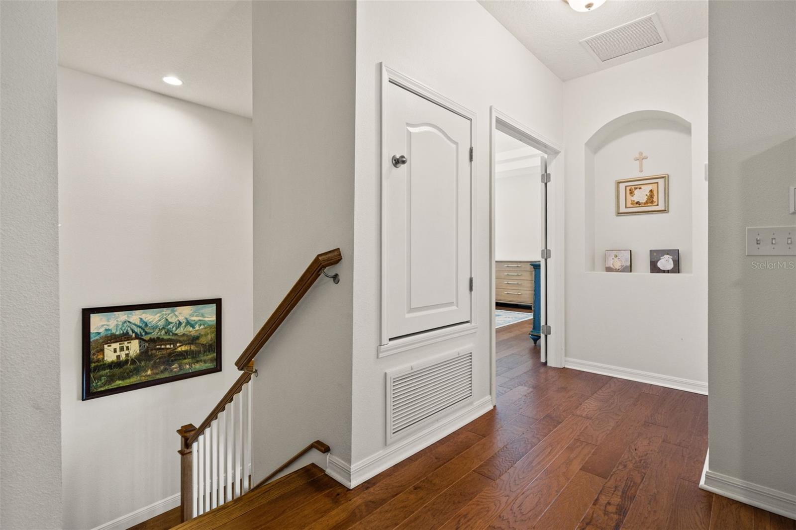 Image 25 of 68 For 2906 Perry Avenue