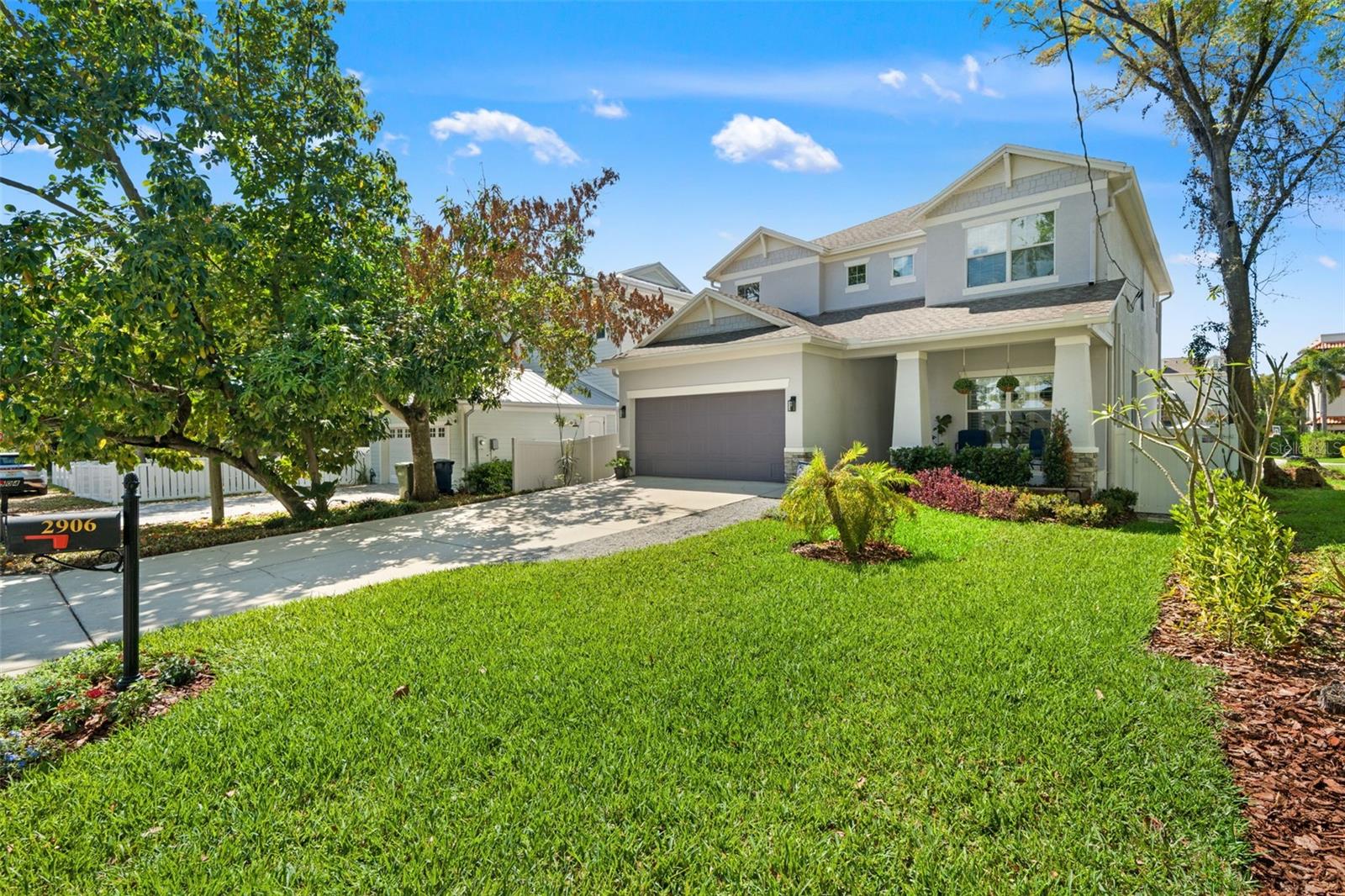 Image 3 of 68 For 2906 Perry Avenue