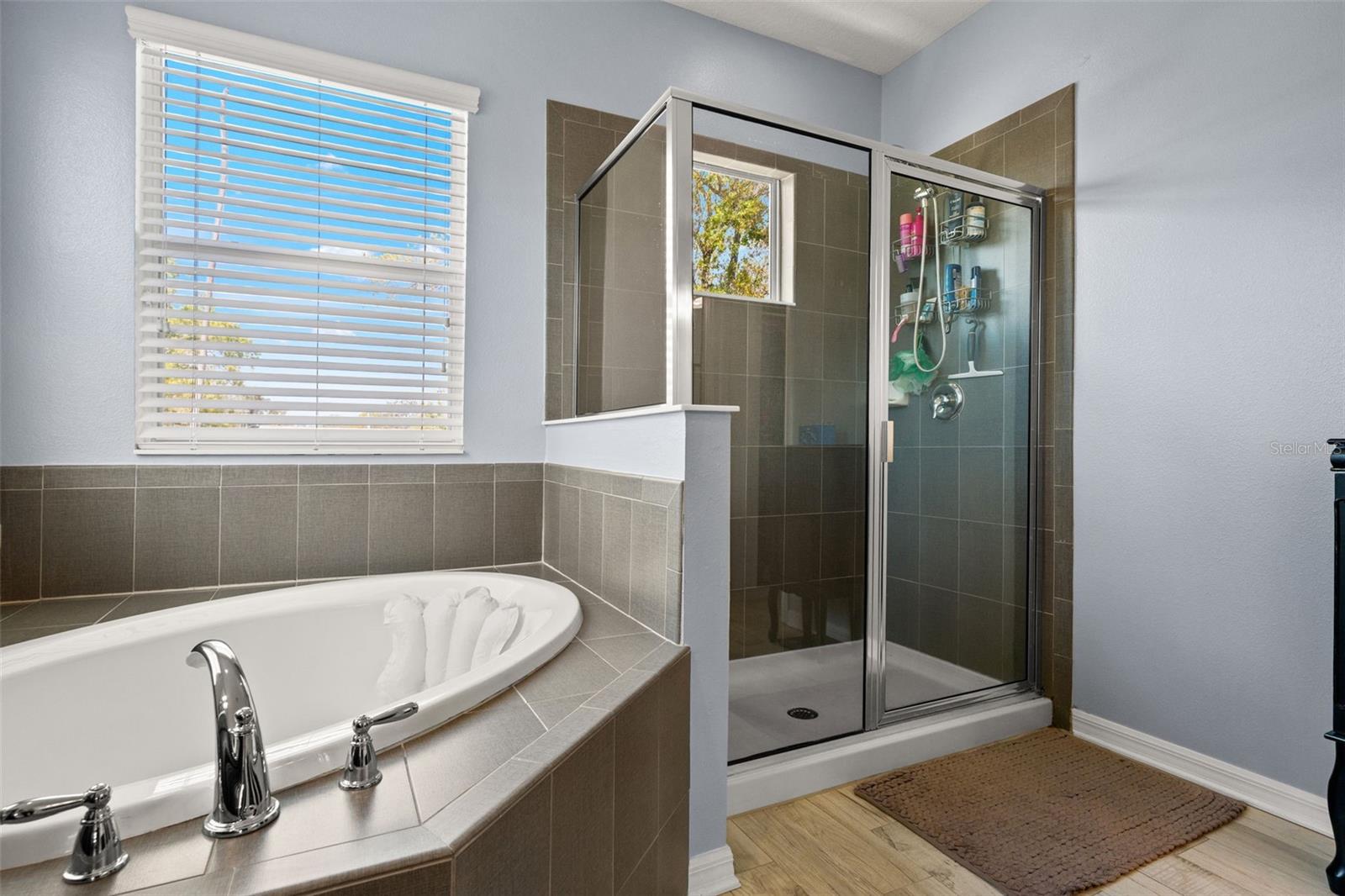 Image 36 of 68 For 2906 Perry Avenue