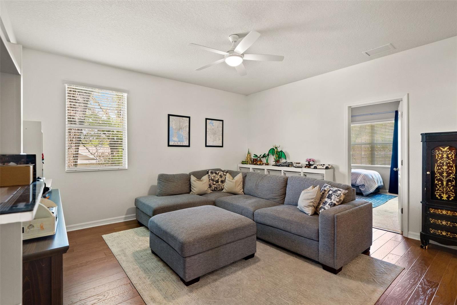 Image 37 of 68 For 2906 Perry Avenue