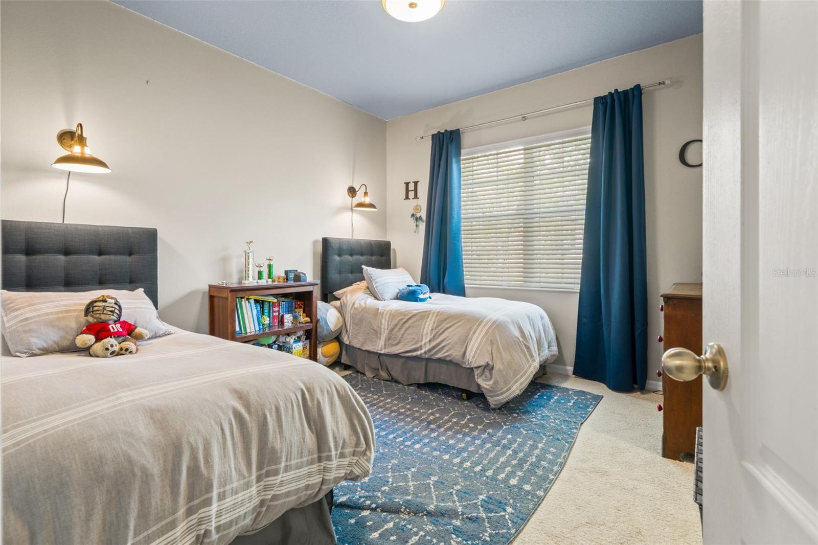 Image 40 of 68 For 2906 Perry Avenue