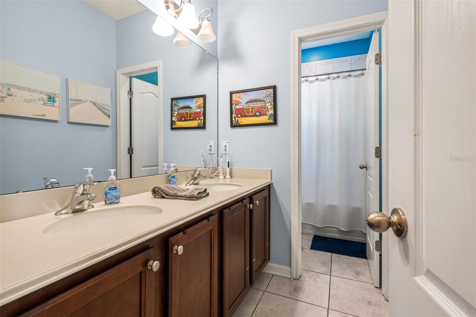 Image 42 of 68 For 2906 Perry Avenue