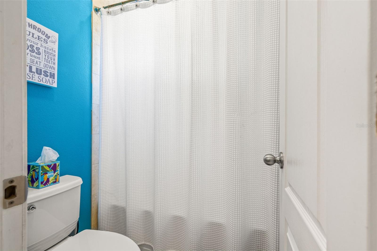 Image 43 of 68 For 2906 Perry Avenue