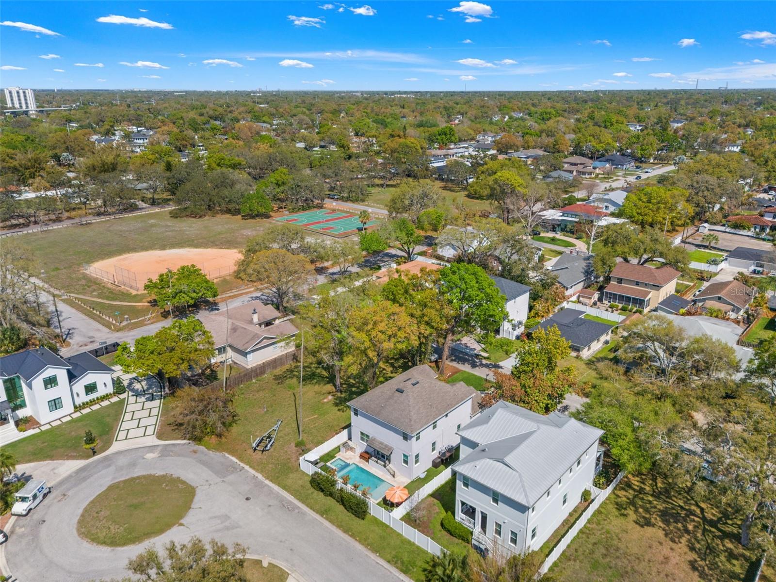 Image 63 of 68 For 2906 Perry Avenue