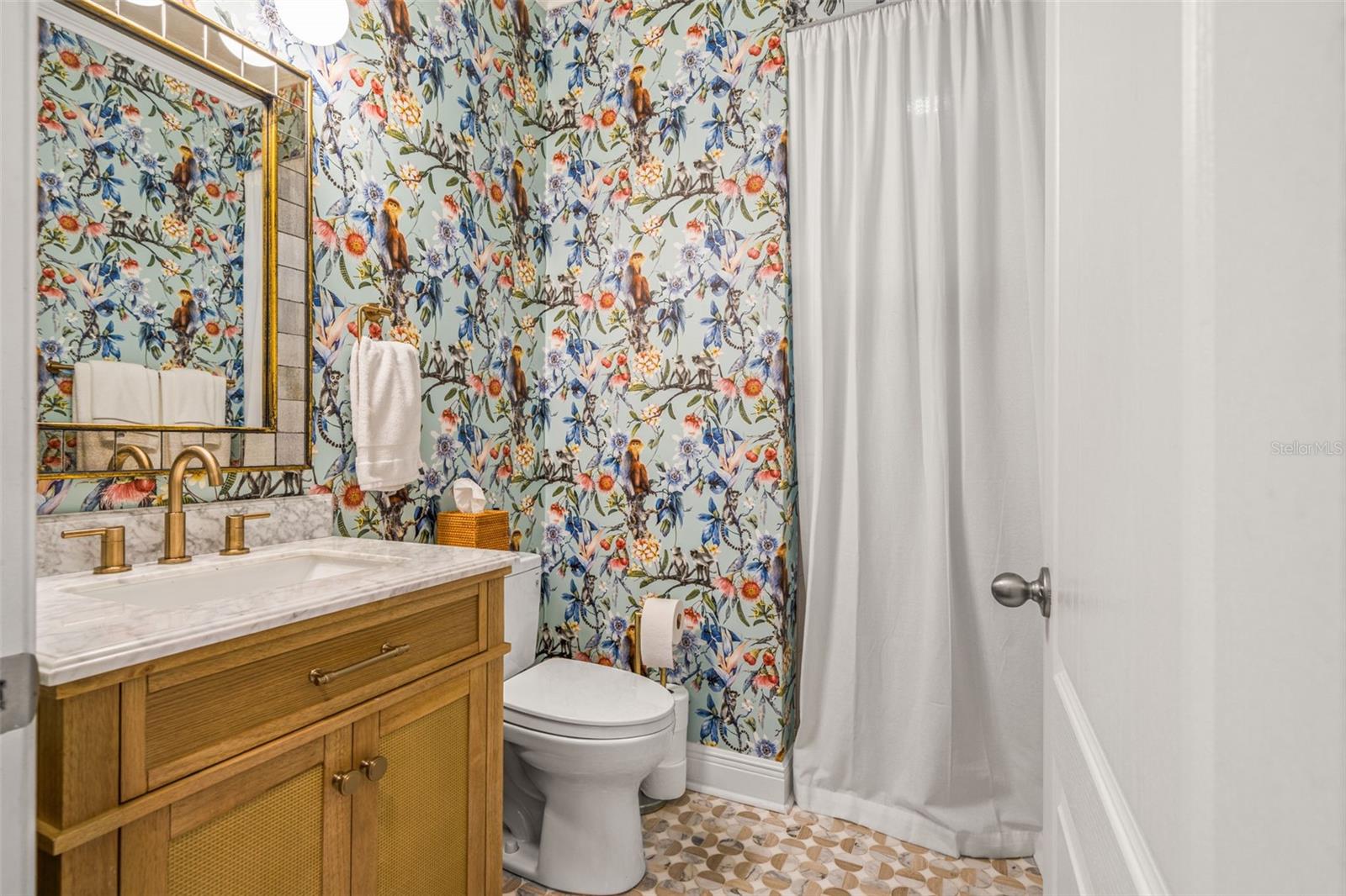 Image 7 of 68 For 2906 Perry Avenue