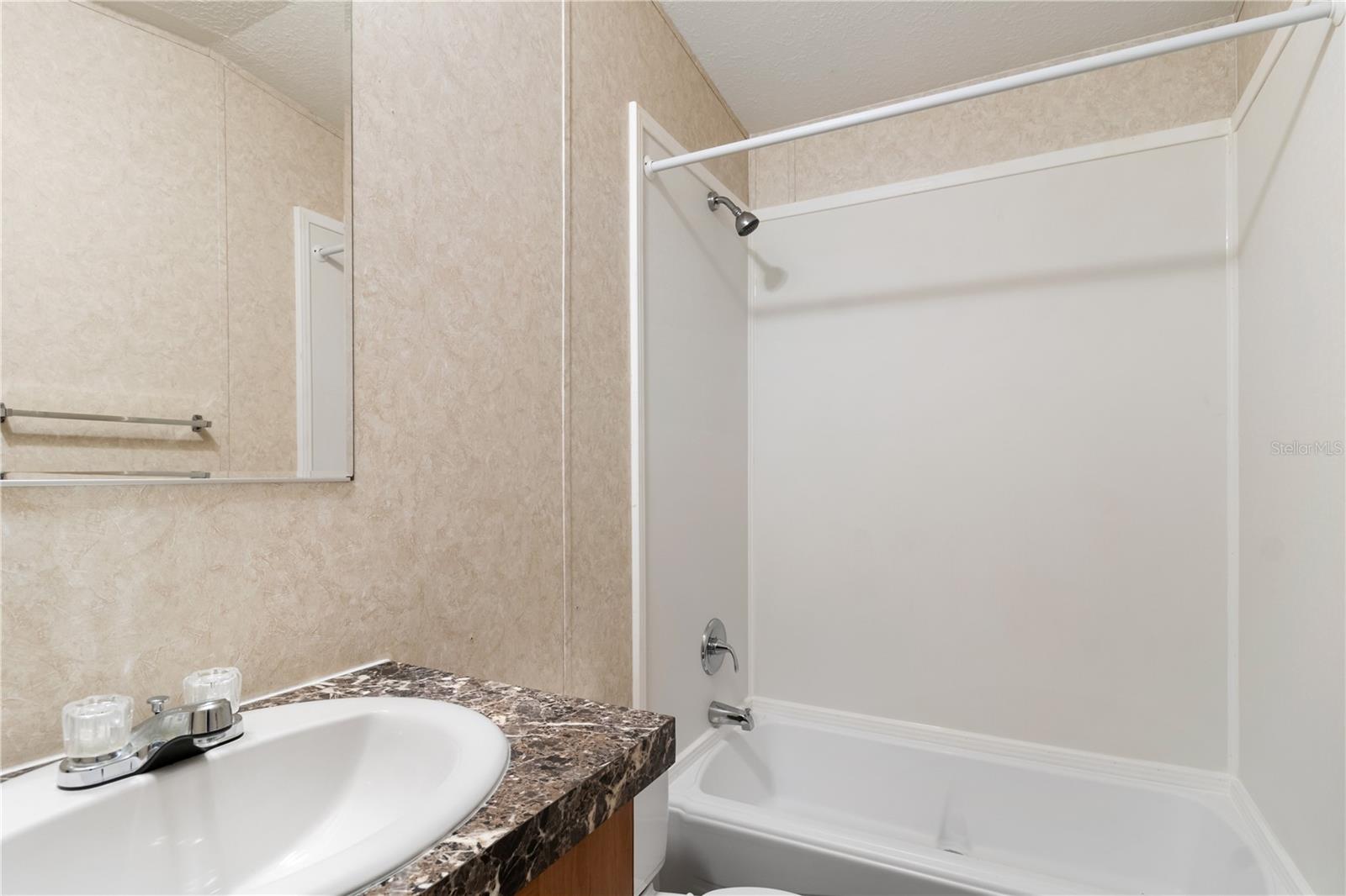 Image 10 of 24 For 419 Chestnut Road