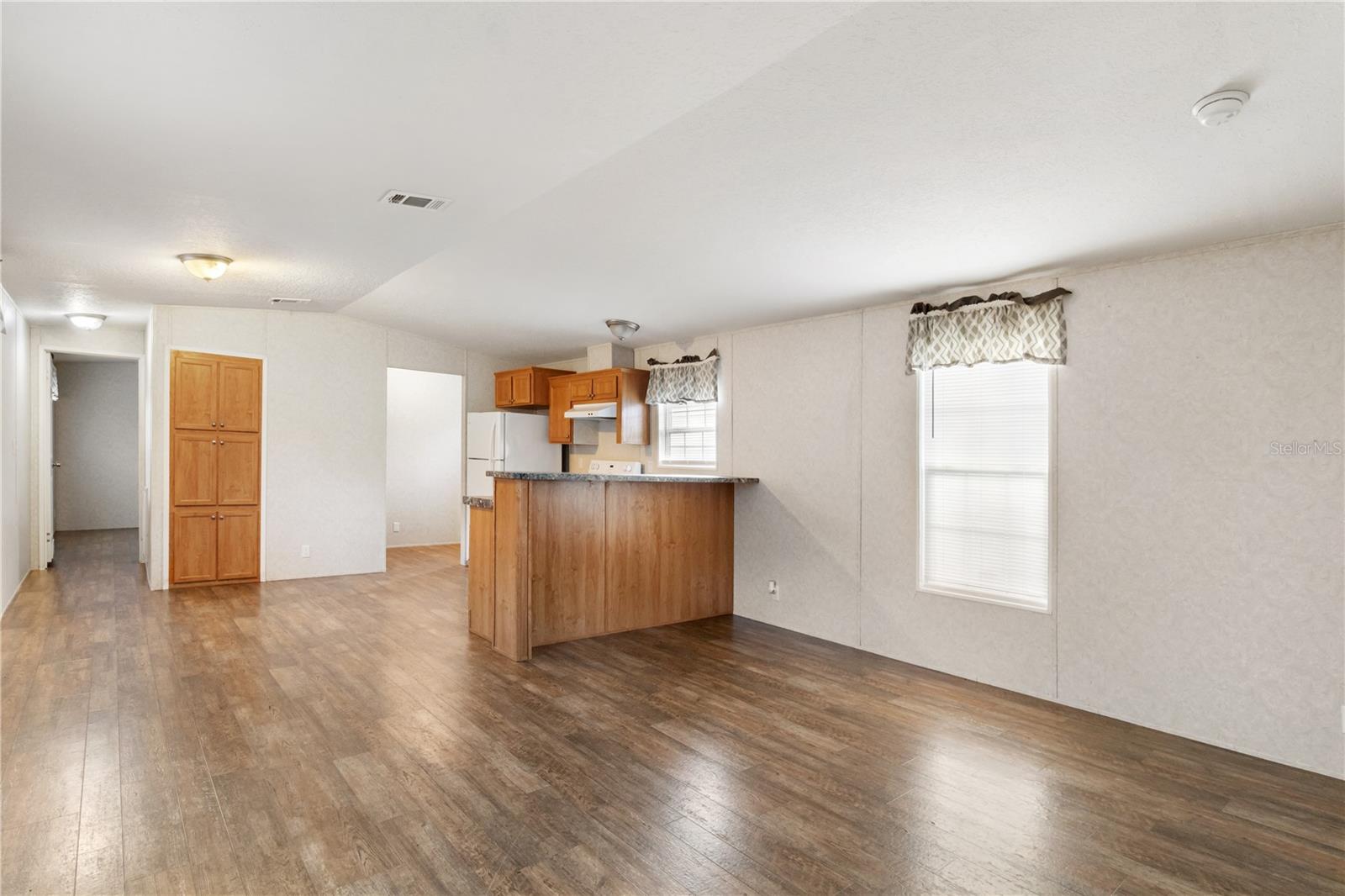 Image 6 of 24 For 419 Chestnut Road