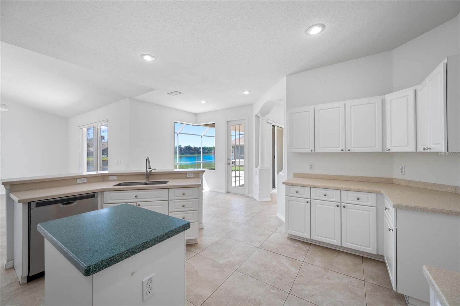 Image 24 of 42 For 14606 Coral Berry Drive