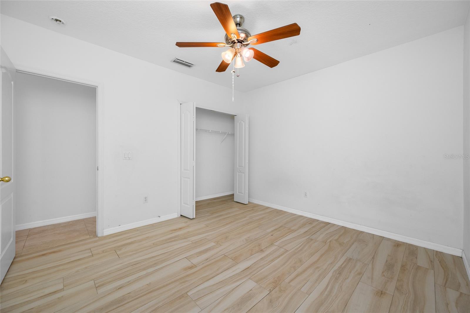 Image 29 of 42 For 14606 Coral Berry Drive