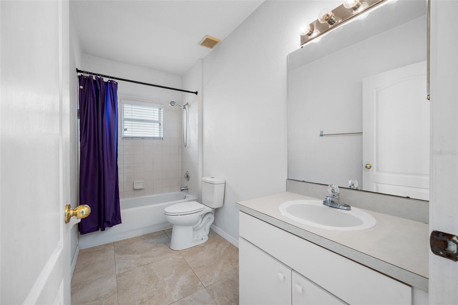 Image 30 of 42 For 14606 Coral Berry Drive