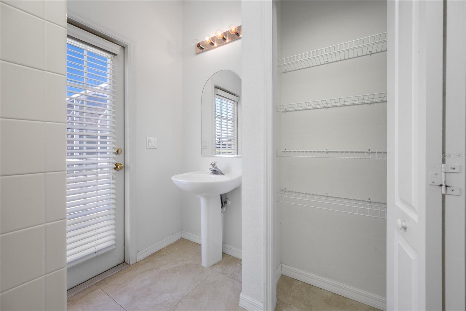 Image 34 of 42 For 14606 Coral Berry Drive