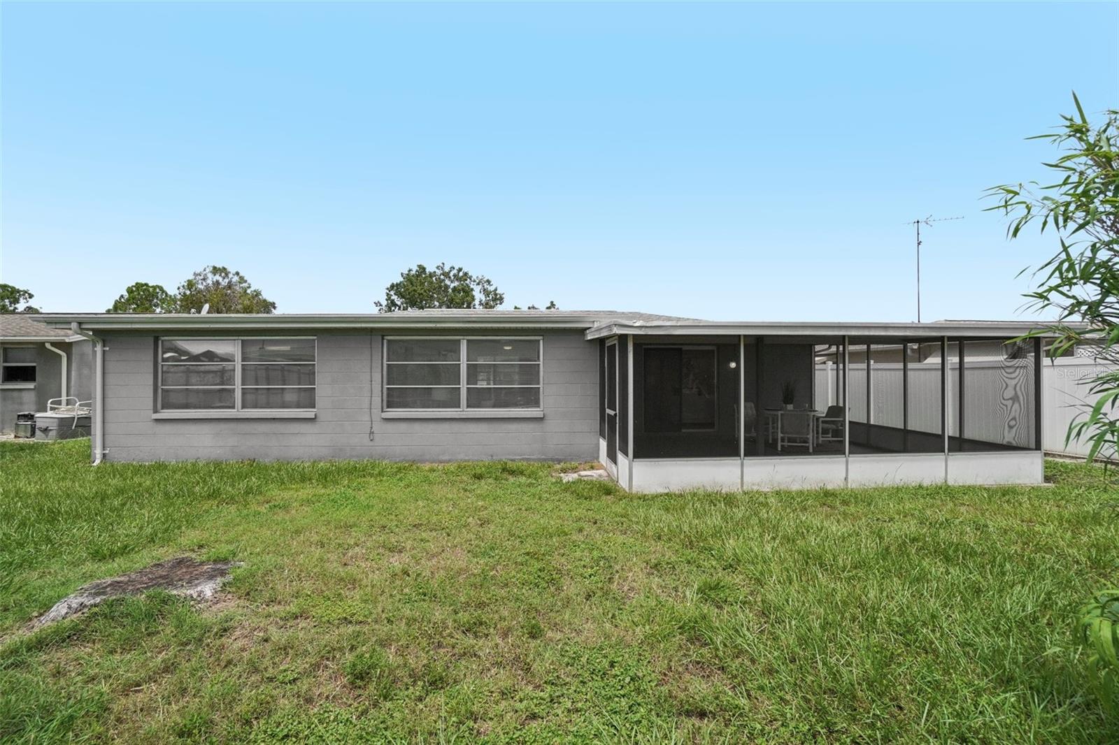 Image 29 of 30 For 3524 Cincinnati Drive