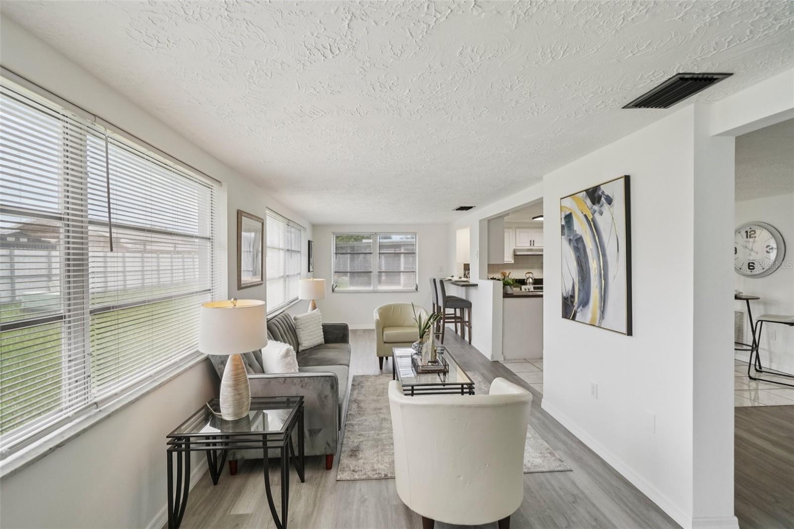 Image 7 of 30 For 3524 Cincinnati Drive