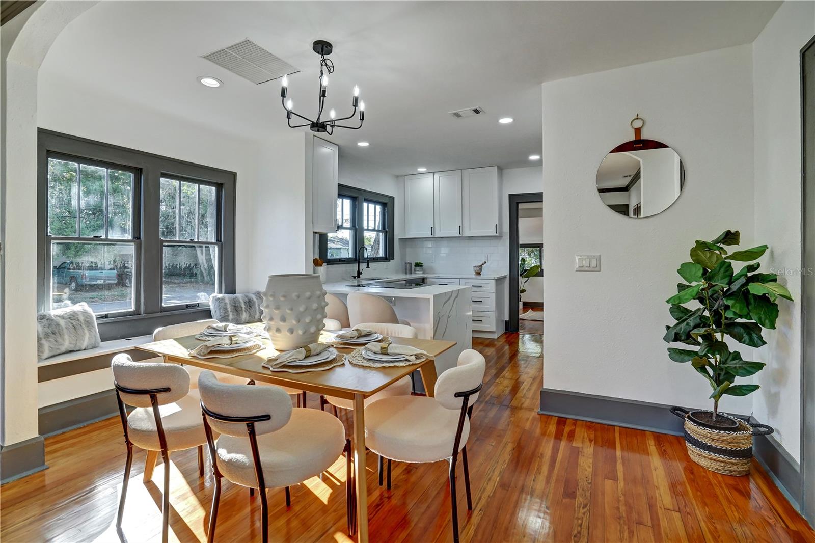 Image 10 of 22 For 3100 11th Avenue N