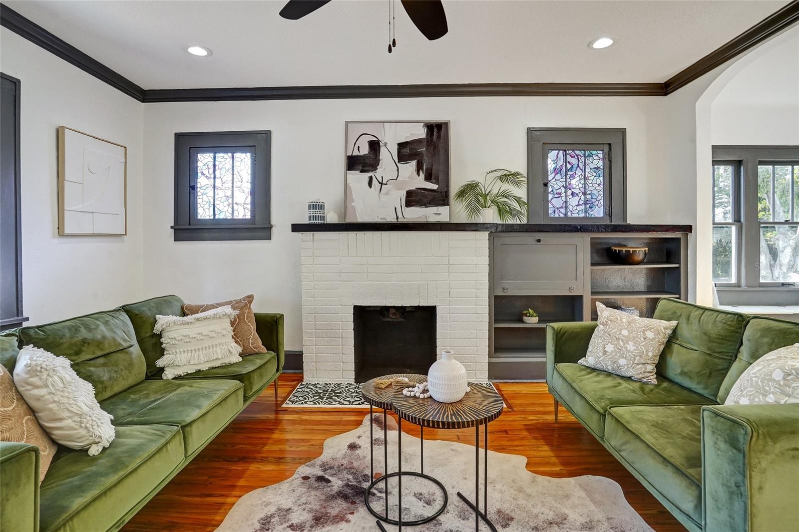 Image 3 of 22 For 3100 11th Avenue N