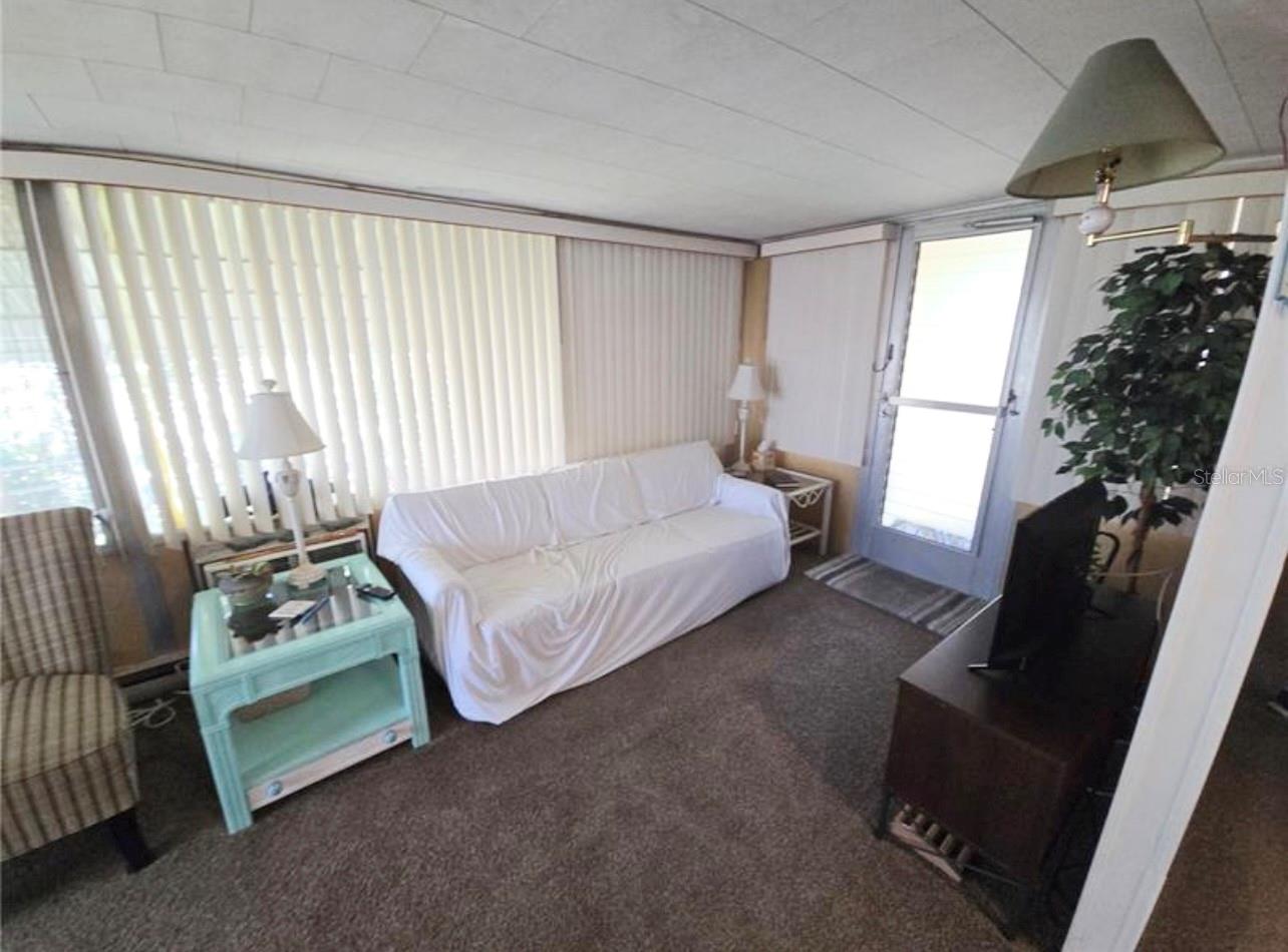 Image 10 of 14 For 707 49th Avenue Drive W