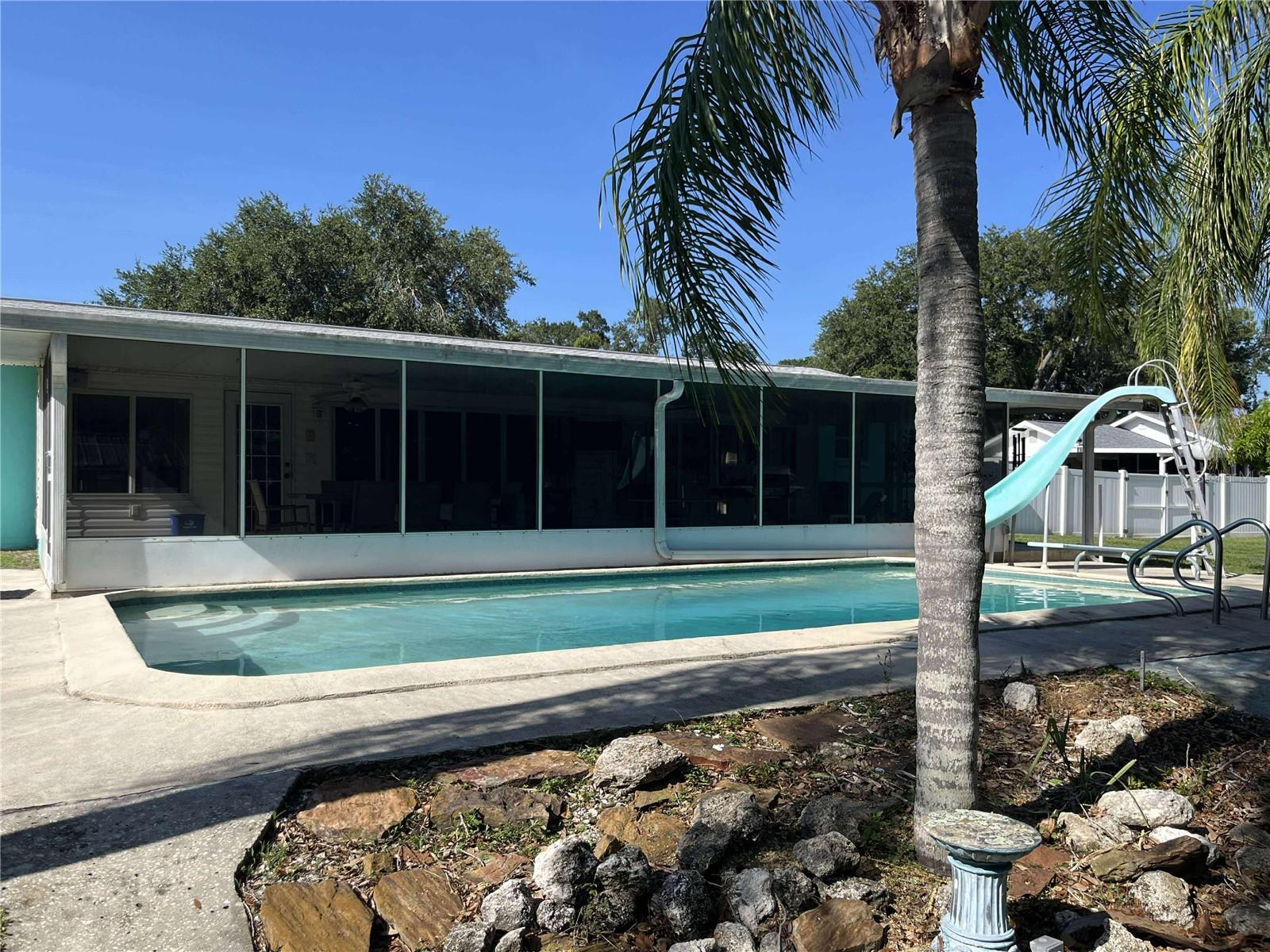 Image 22 of 41 For 608 Knowles Road