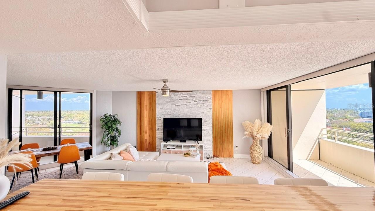 Image 11 of 49 For 5940 Pelican Bay Plaza S 1105