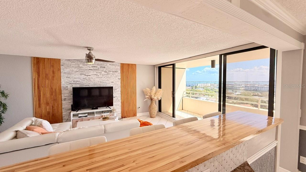 Image 12 of 49 For 5940 Pelican Bay Plaza S 1105