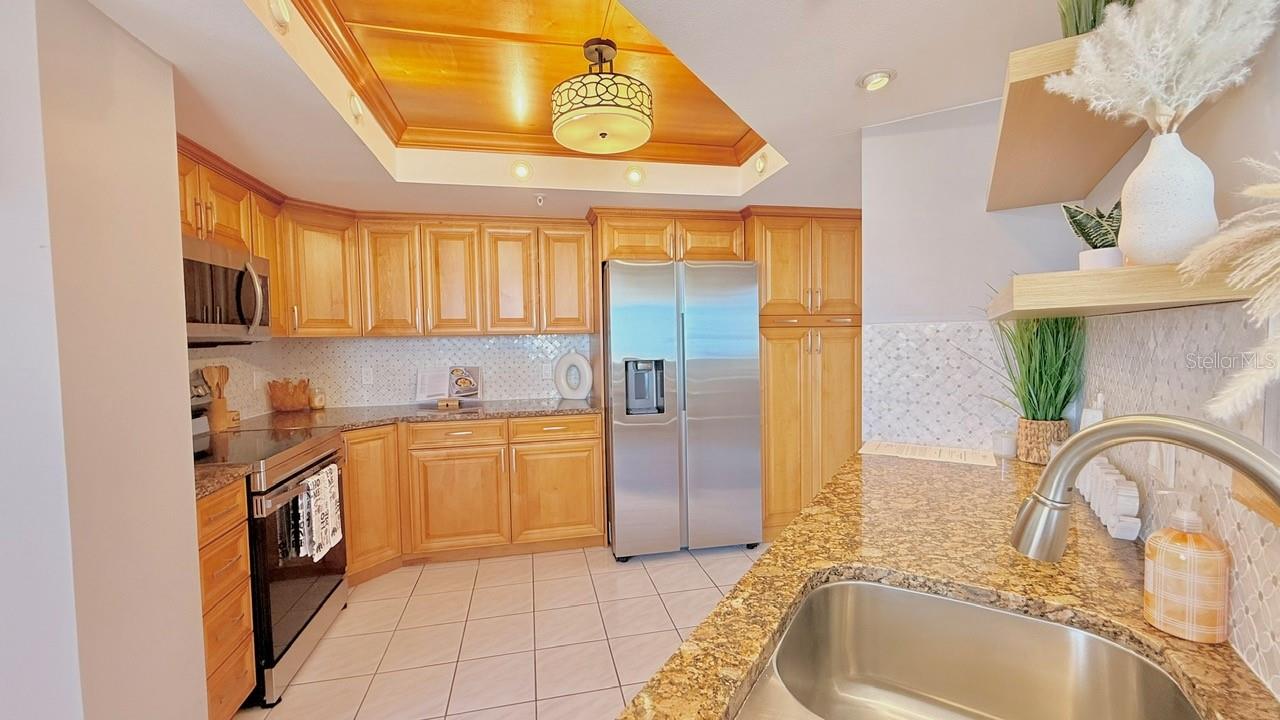 Image 23 of 49 For 5940 Pelican Bay Plaza S 1105