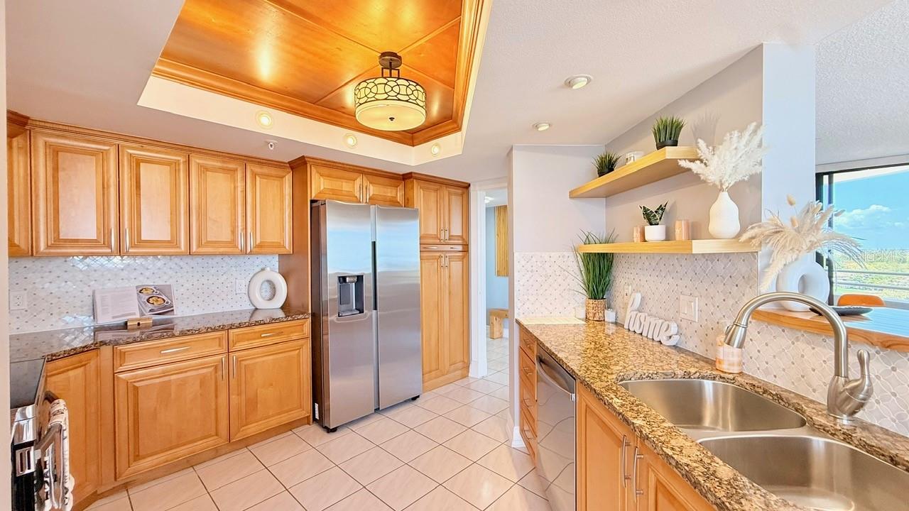 Image 25 of 49 For 5940 Pelican Bay Plaza S 1105