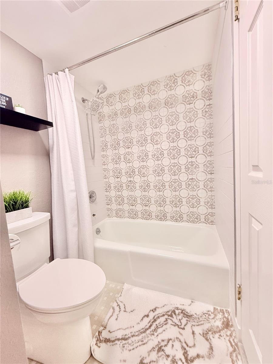 Image 39 of 49 For 5940 Pelican Bay Plaza S 1105