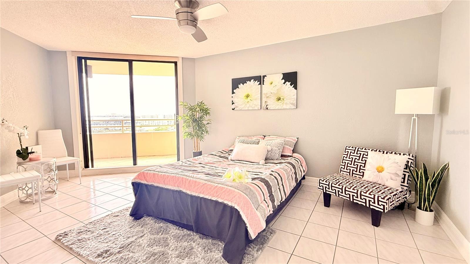 Image 40 of 49 For 5940 Pelican Bay Plaza S 1105