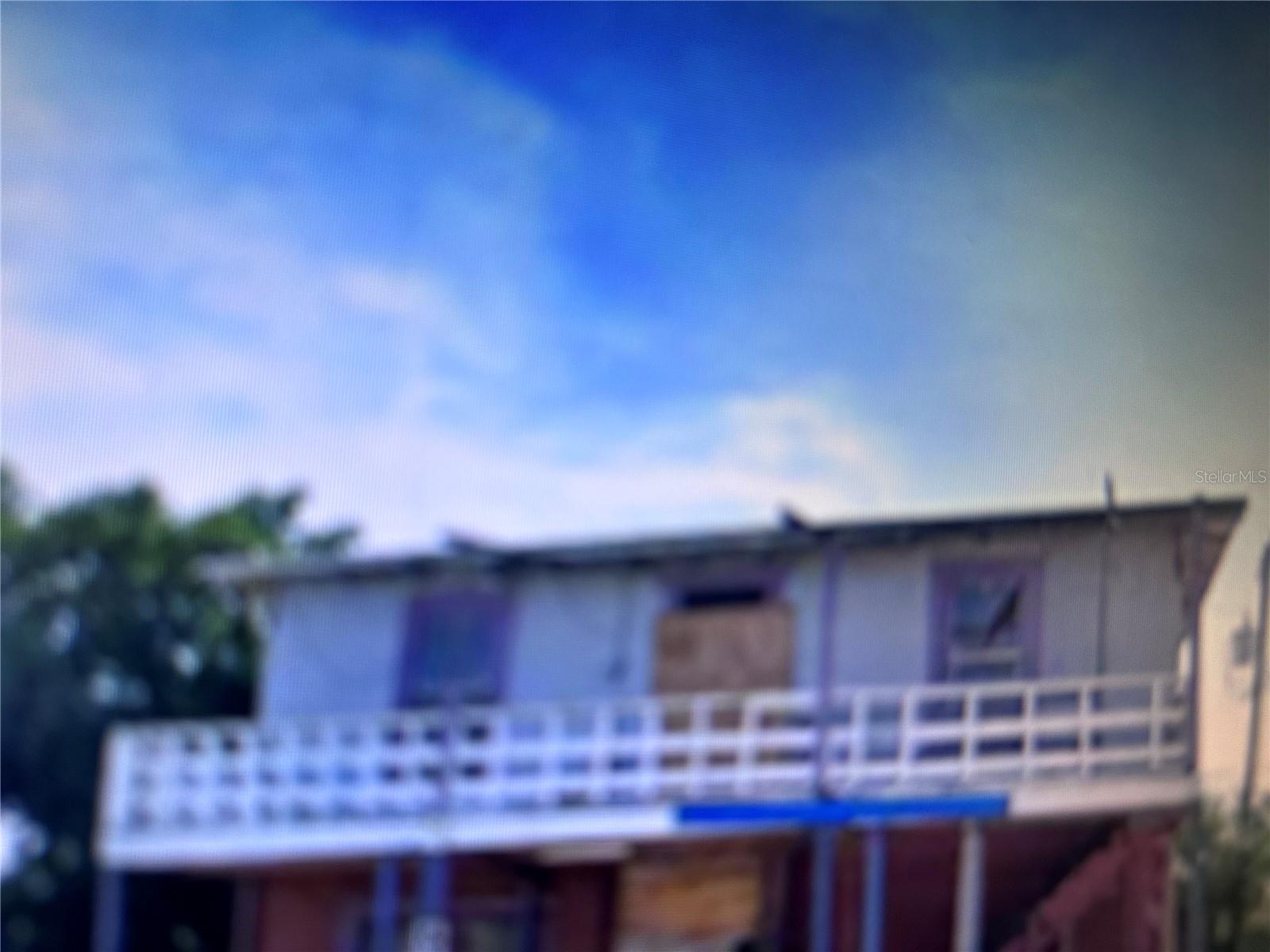 Image 2 of 4 For 624 Avenue C Place 20