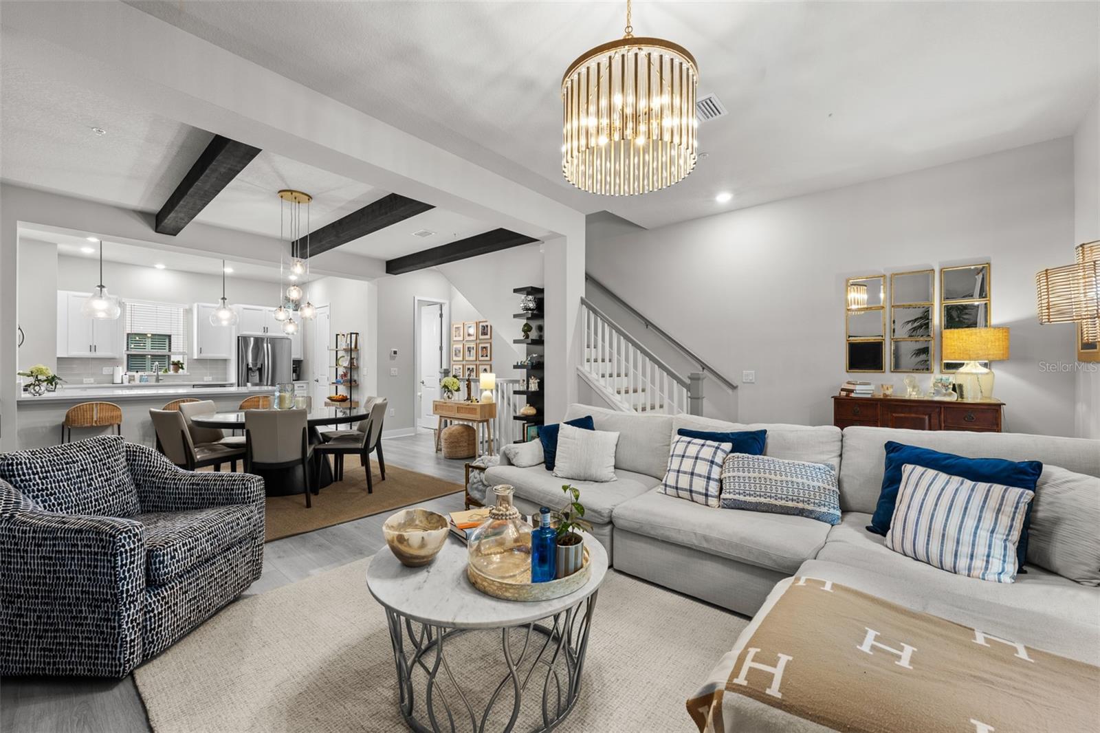 Image 32 of 85 For 2511 Grady Avenue 19