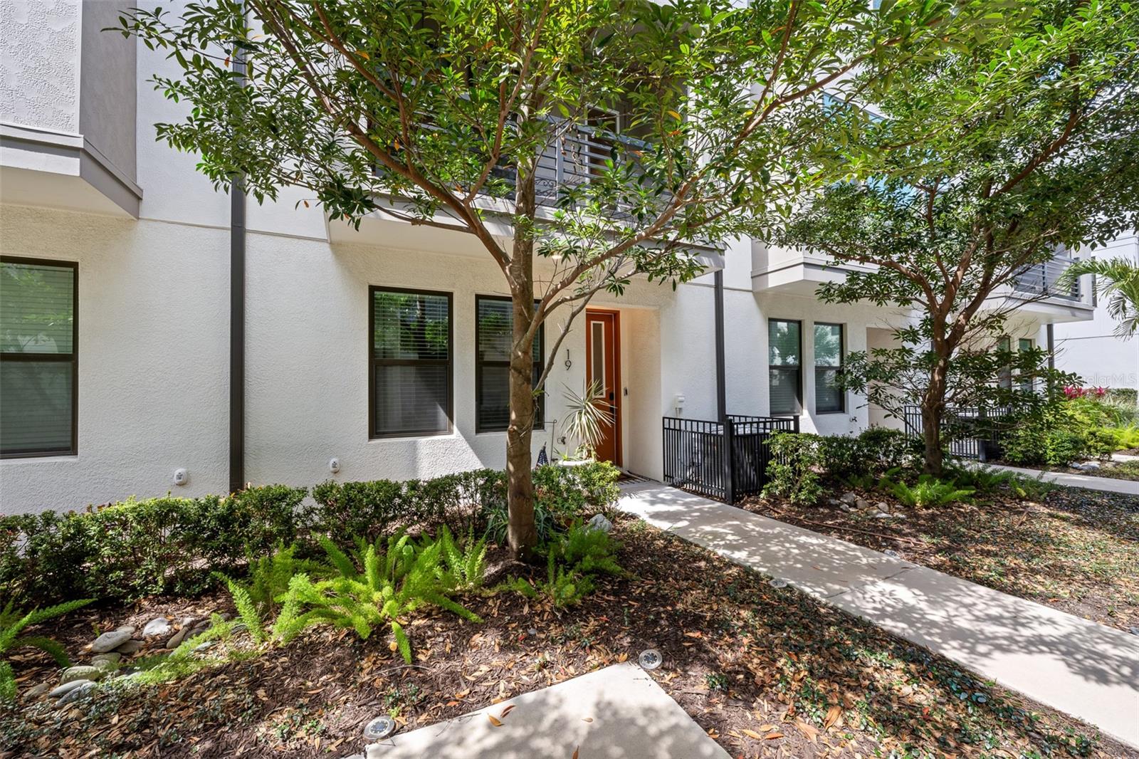 Image 50 of 85 For 2511 Grady Avenue 19