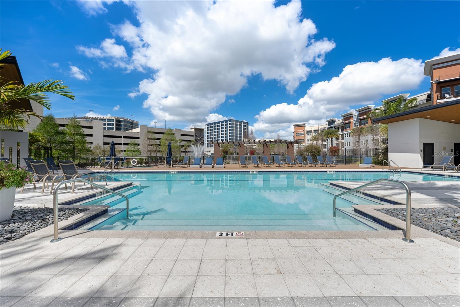 Image 62 of 85 For 2511 Grady Avenue 19