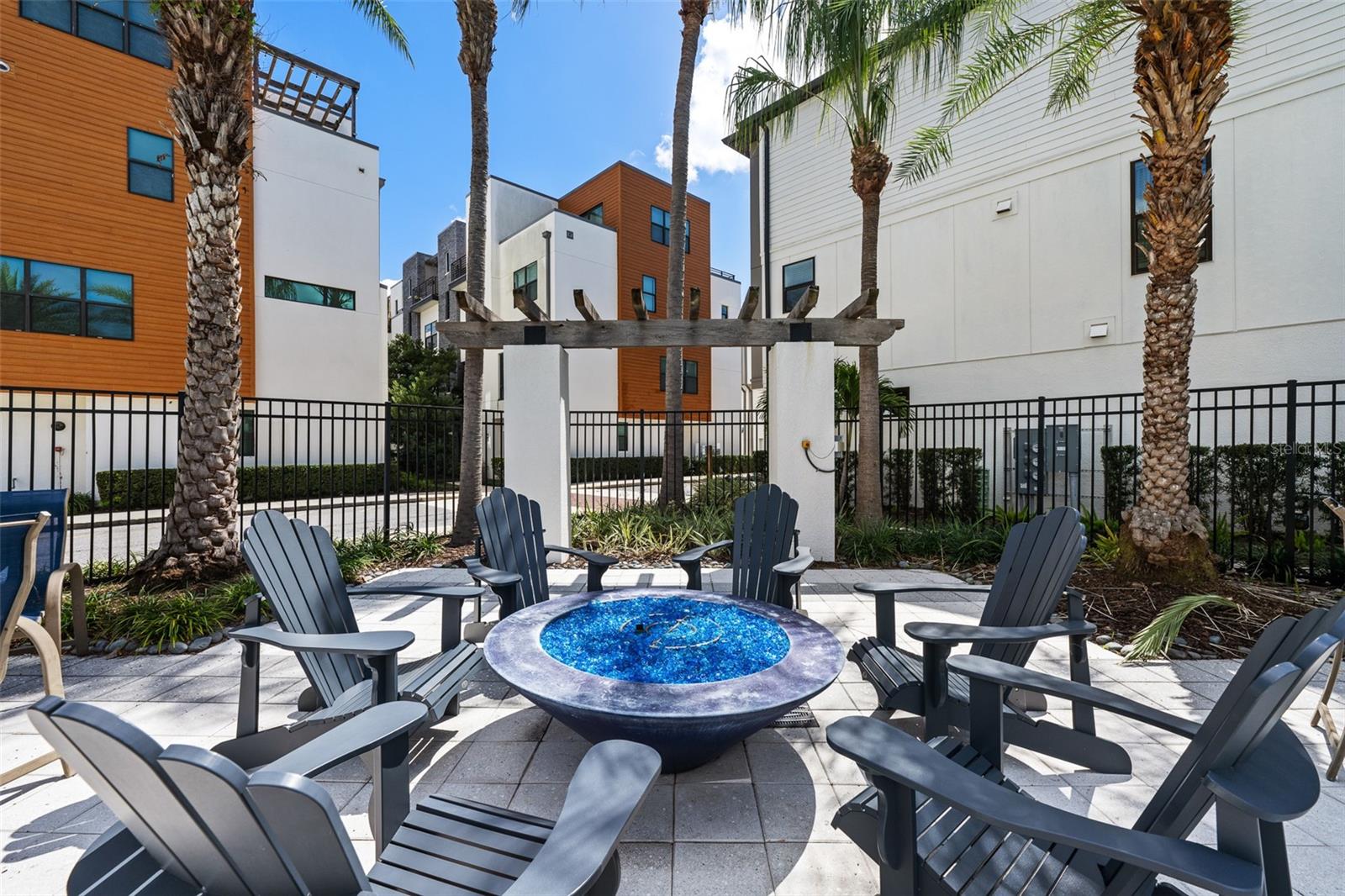 Image 63 of 85 For 2511 Grady Avenue 19