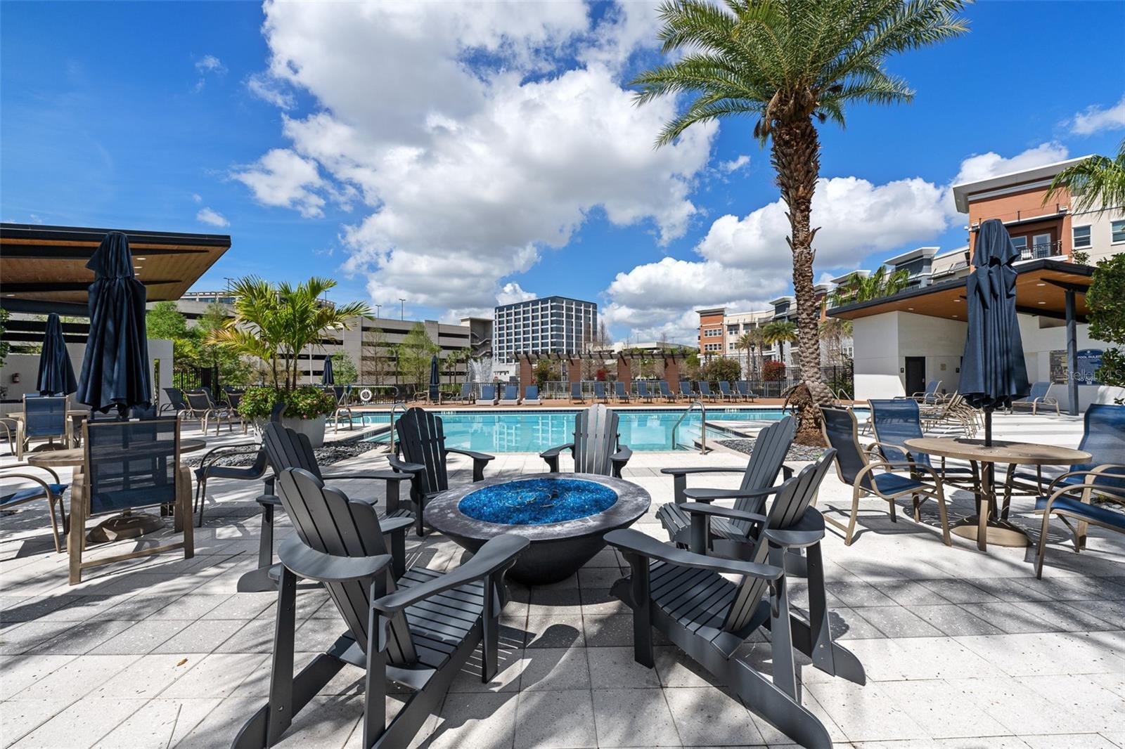 Image 64 of 85 For 2511 Grady Avenue 19