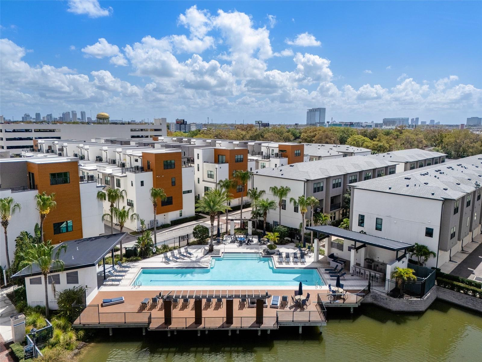 Image 71 of 85 For 2511 Grady Avenue 19