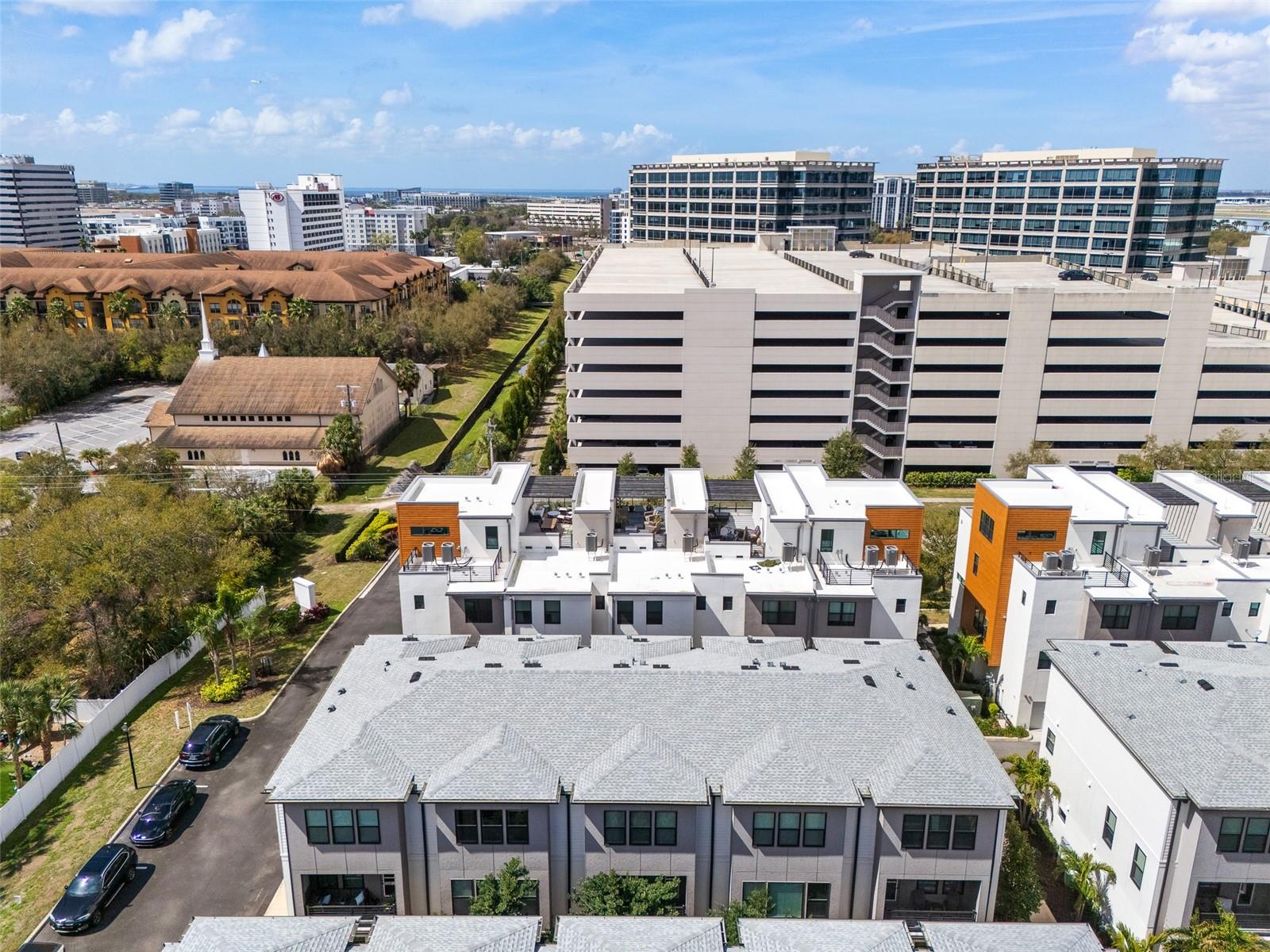 Image 81 of 85 For 2511 Grady Avenue 19