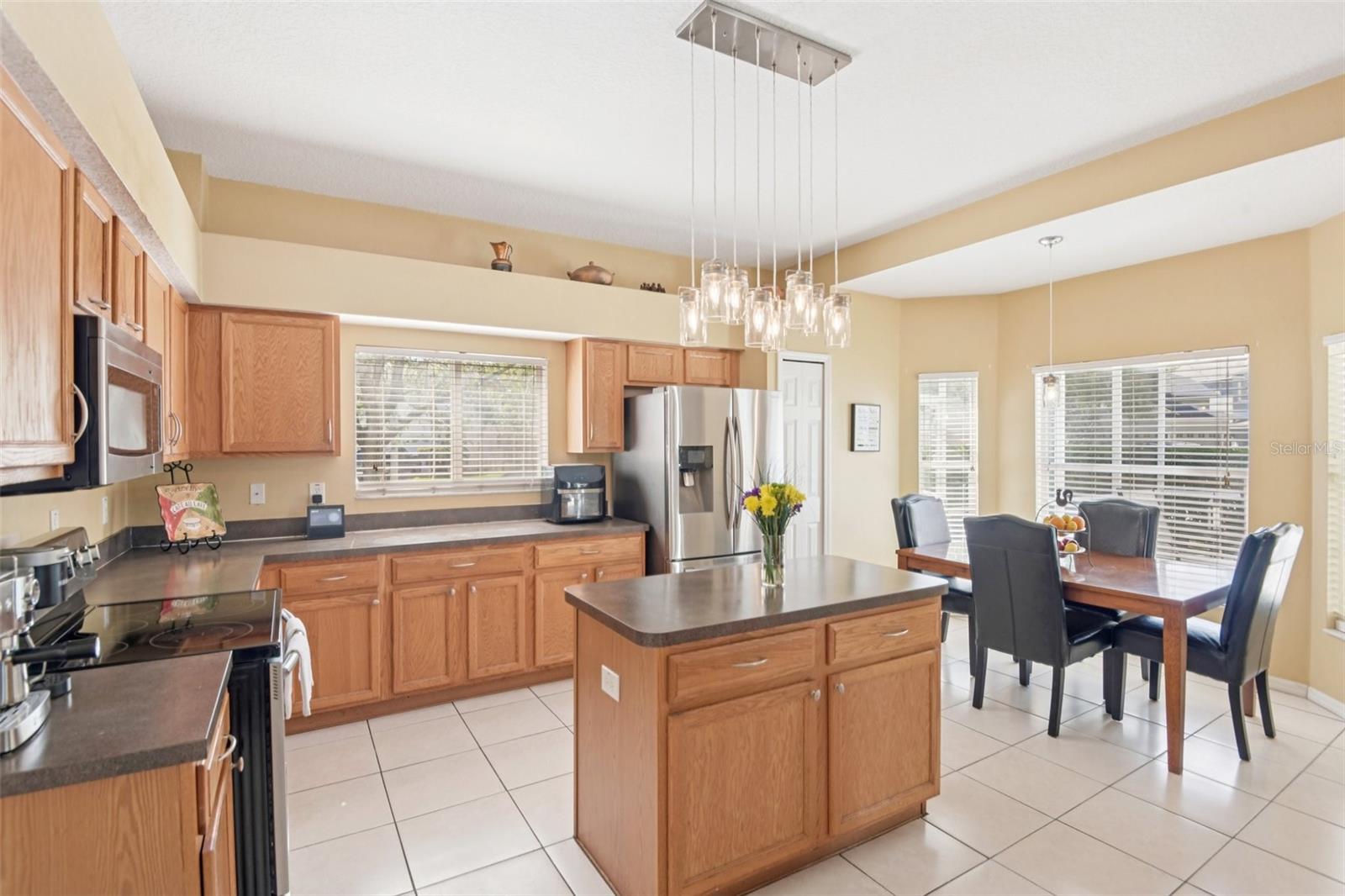 Image 14 of 59 For 4021 Fishermans Cove Court