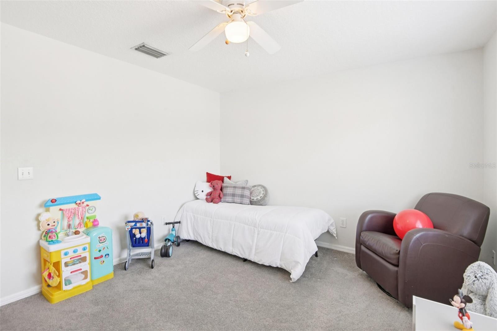 Image 39 of 59 For 4021 Fishermans Cove Court