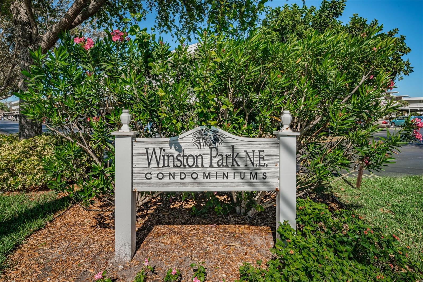 Image 31 of 43 For 4915 Bay Street Ne 327