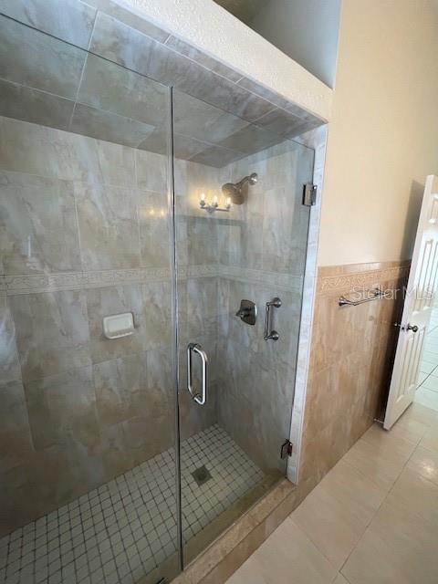 Image 7 of 17 For 7001 Clark Avenue