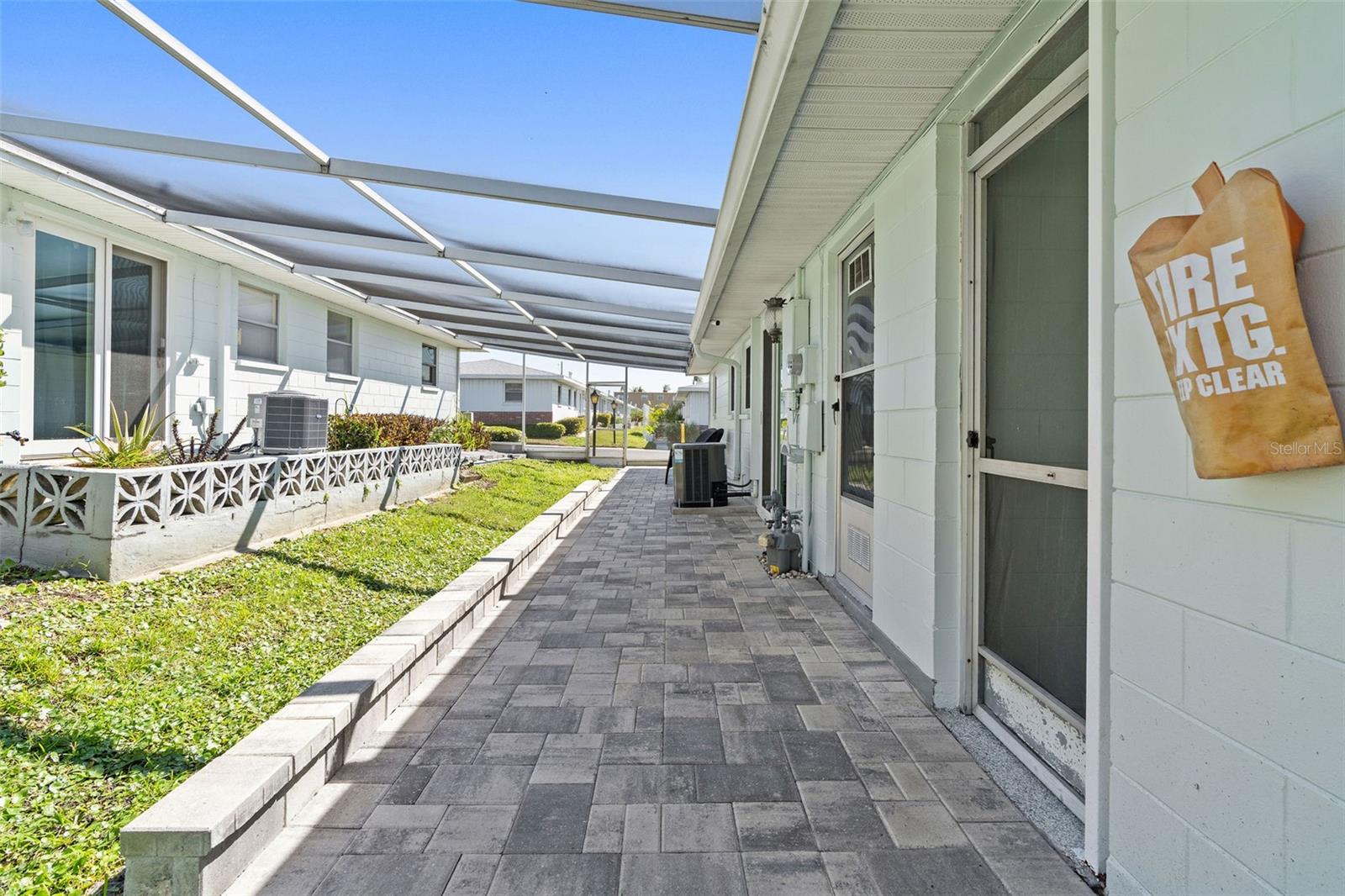 Image 19 of 30 For 12400 Park Boulevard 217