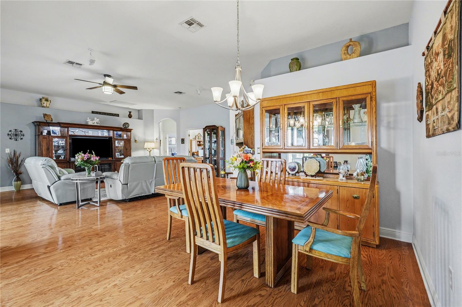 Image 17 of 82 For 10412 Old Tampa Bay Drive