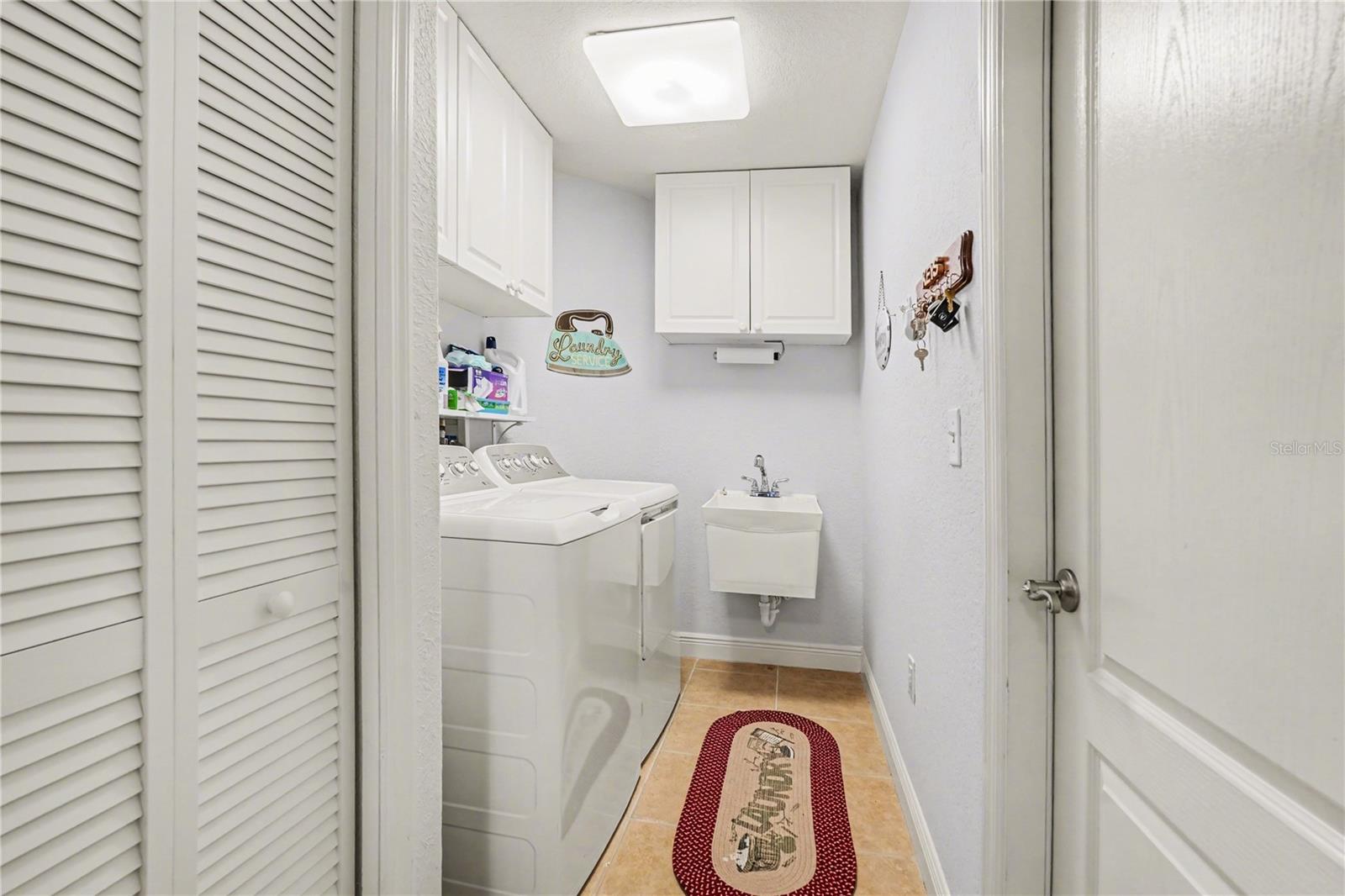 Image 28 of 82 For 10412 Old Tampa Bay Drive