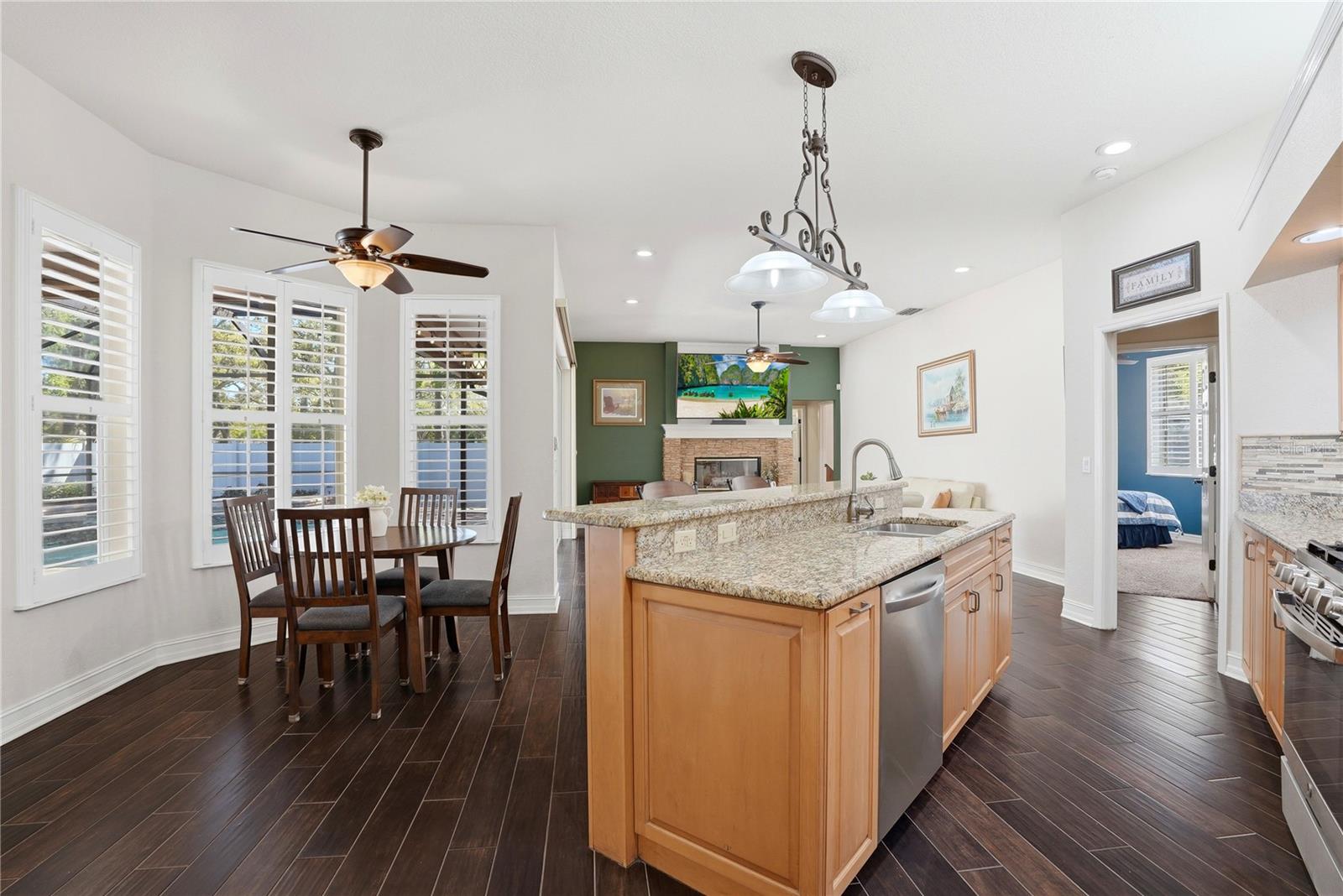 Image 22 of 56 For 10555 Shady Oak Lane