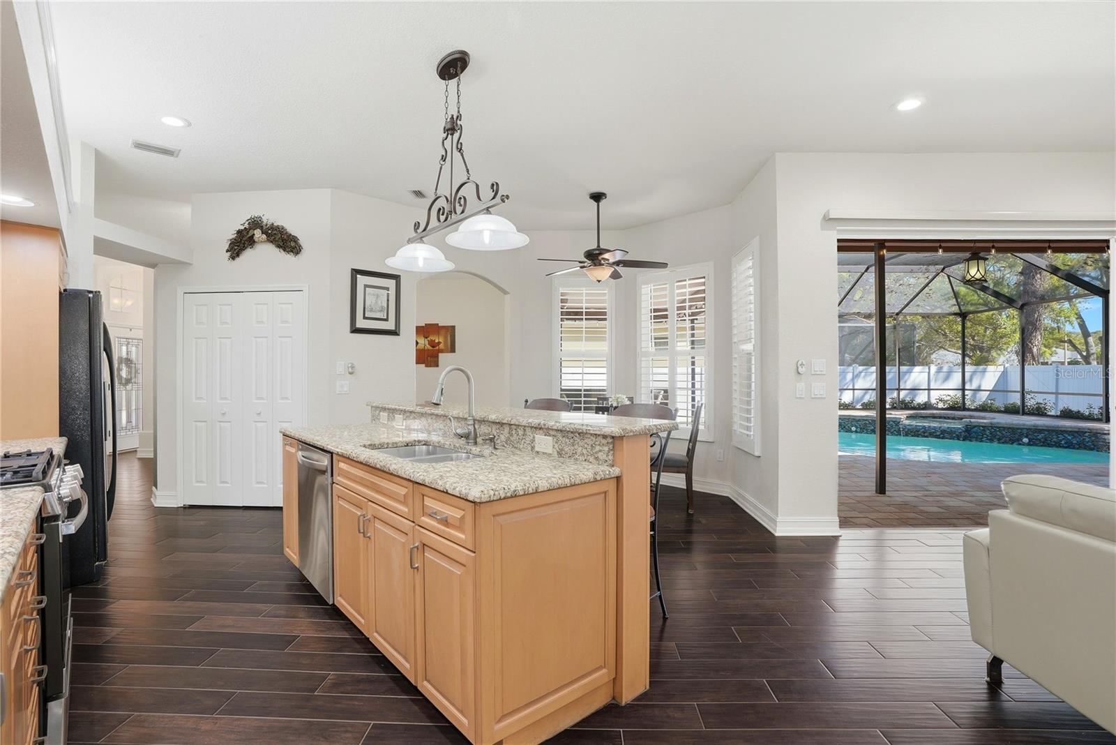 Image 24 of 56 For 10555 Shady Oak Lane