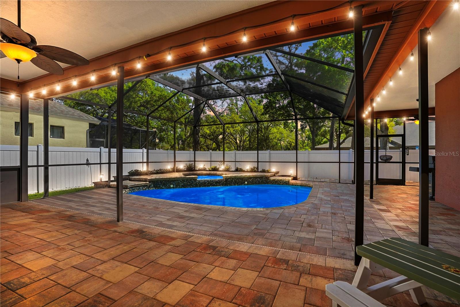 Image 42 of 56 For 10555 Shady Oak Lane