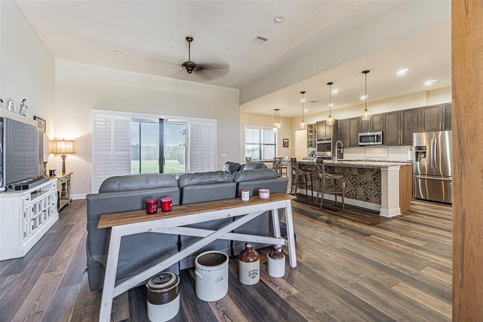 Image 2 of 44 For 32646 Wesley Way