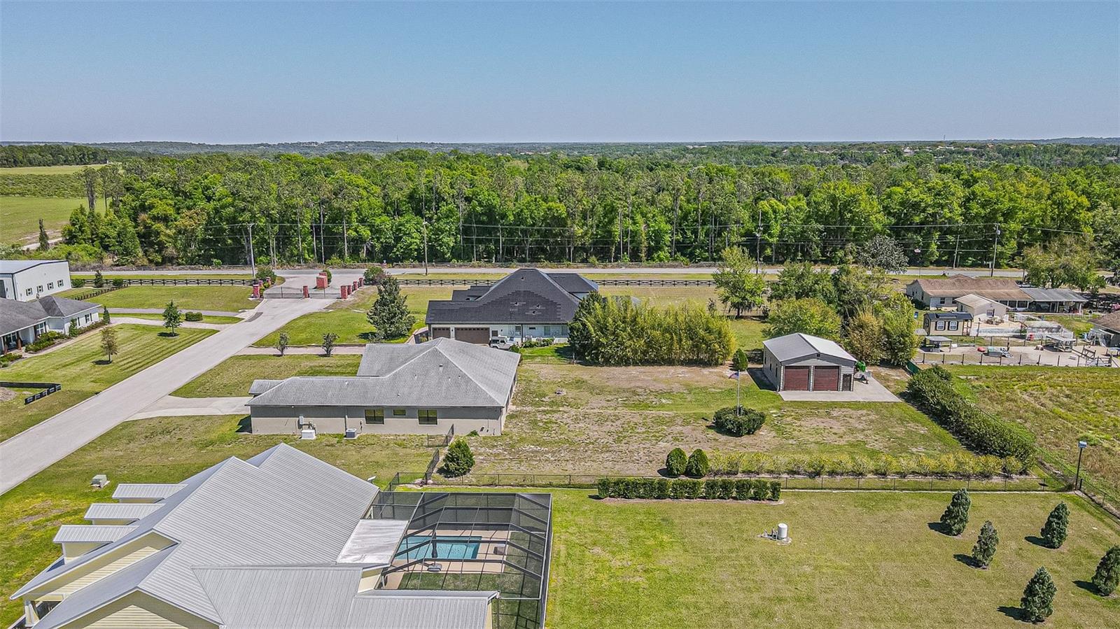 Image 33 of 44 For 32646 Wesley Way