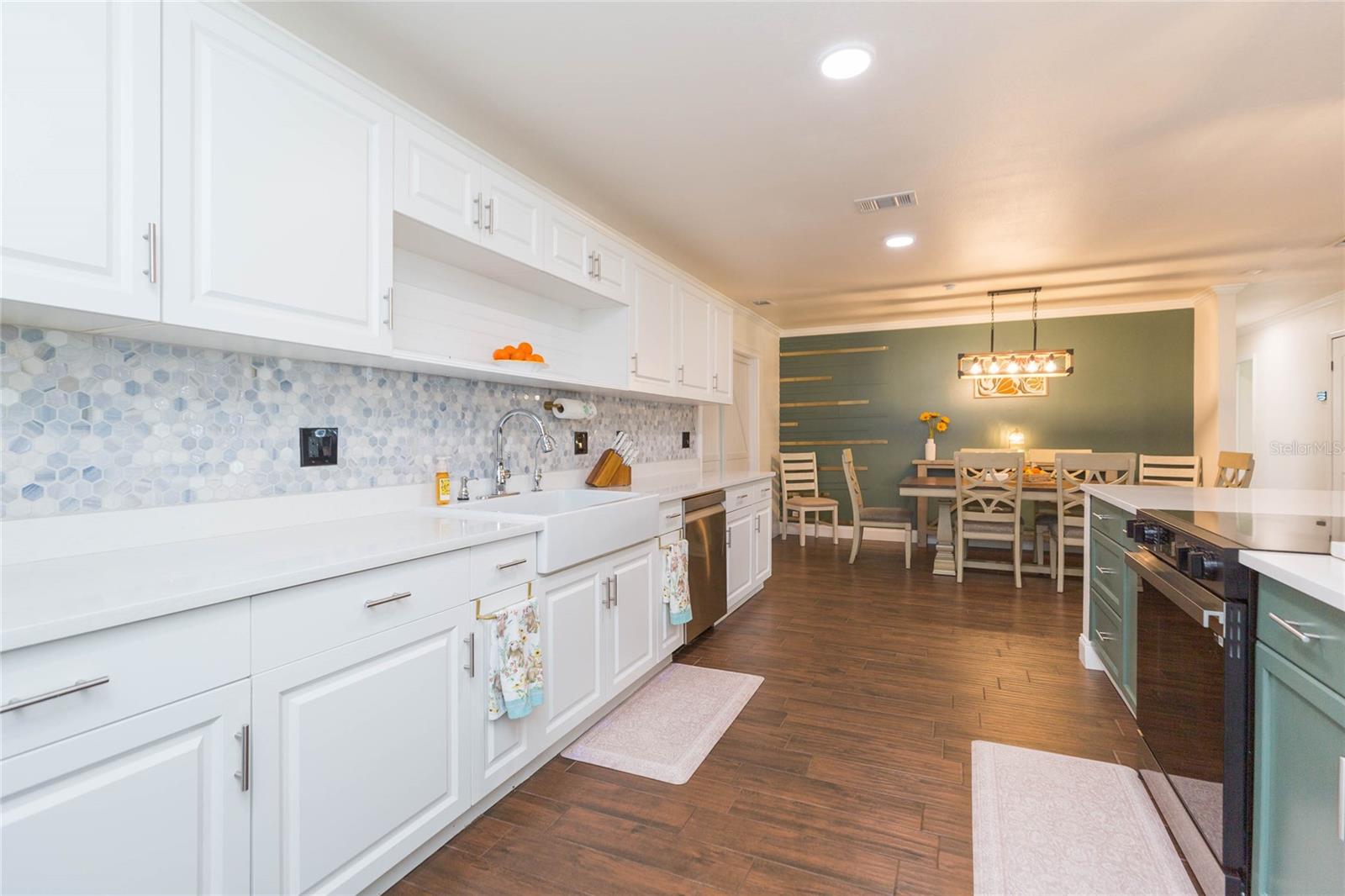 Listing photo id 14 for 7251 Old Pasco Road